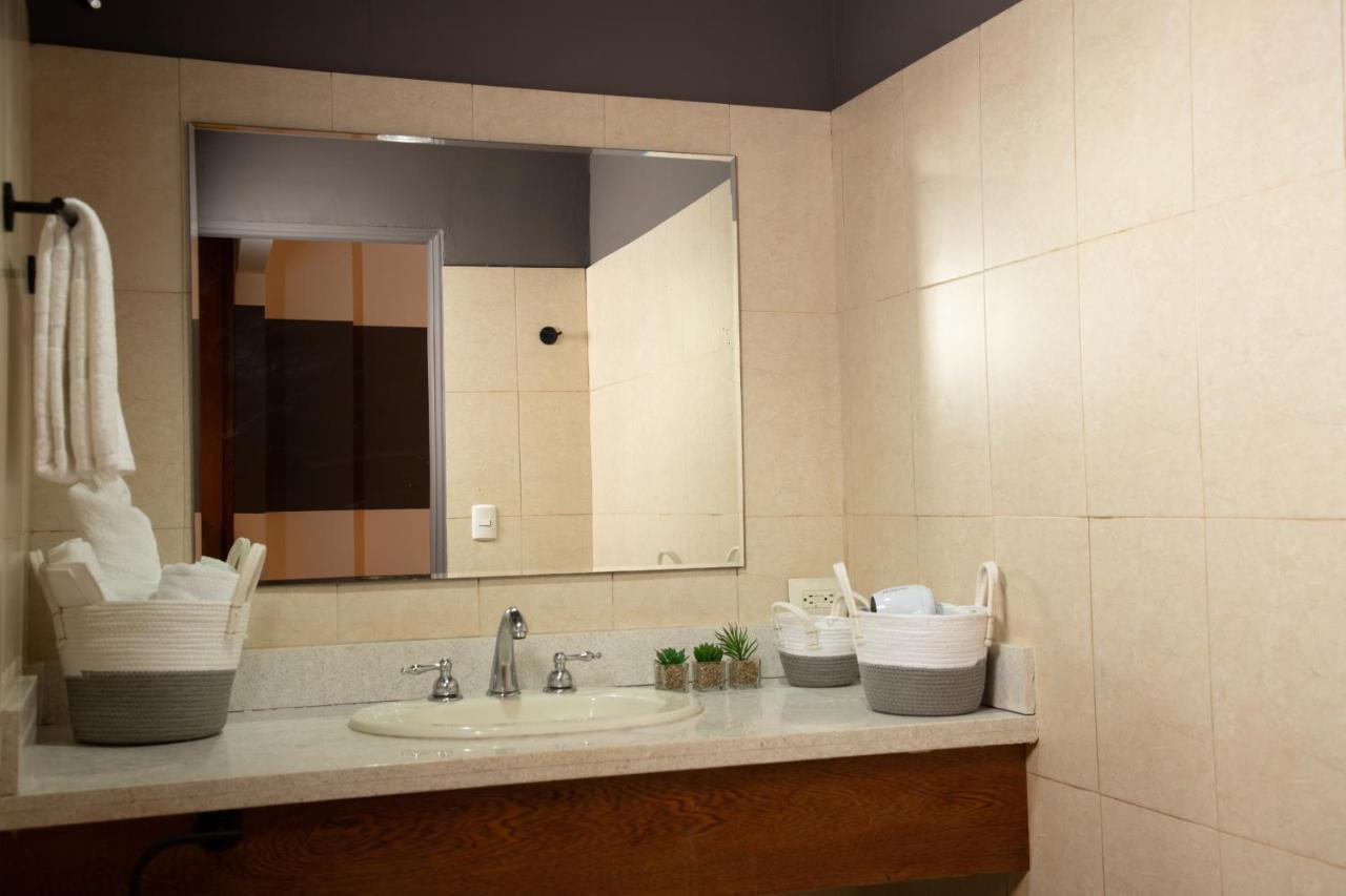 Marinn Tropical Vibes Hotel 巴拿马城 外观 照片